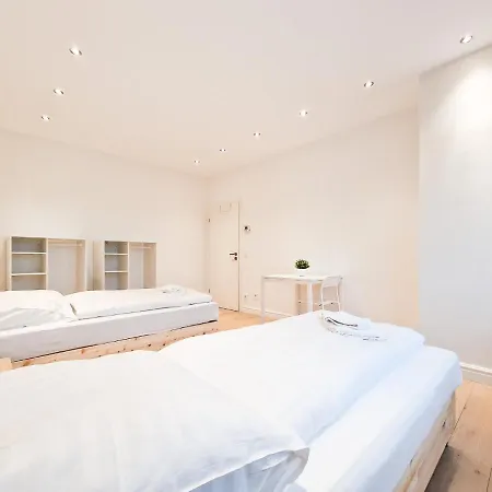 Raj Living - City Apartments With 1 Or 2 Rooms - 15 Min To Messe Dus And Old Town Dus Dusseldorf Exterior photo