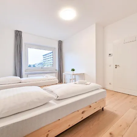 Raj Living - City Apartments With 1 Or 2 Rooms - 15 Min To Messe Dus And Old Town Dus Dusseldorf Exterior photo